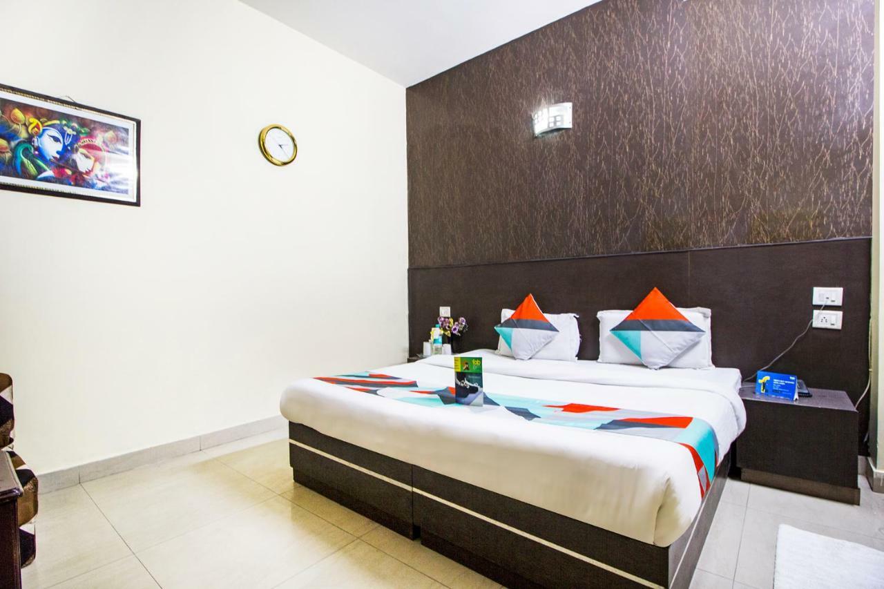 Oyo 9601 Hotel Sunshine Residency Castle Noida Exteriör bild