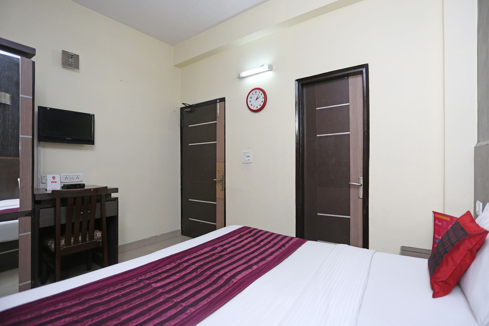 Oyo 9601 Hotel Sunshine Residency Castle Noida Exteriör bild